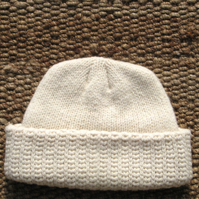 2-layer bulky cuff cap white