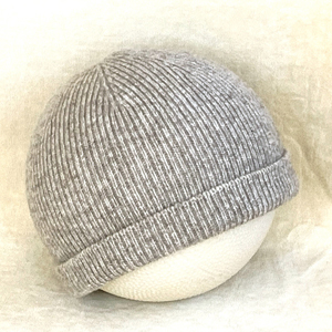 1 x 1 rib beanie light gray