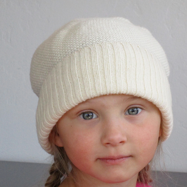 seed stitch cuff cap white