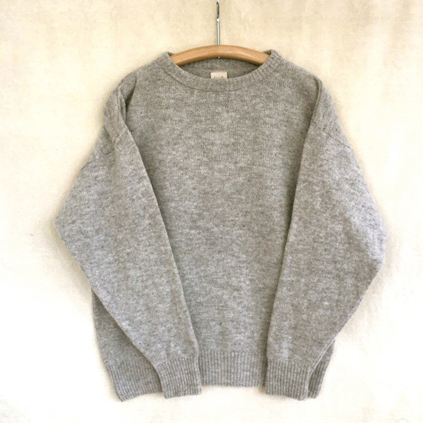 crewneck sweater light gray