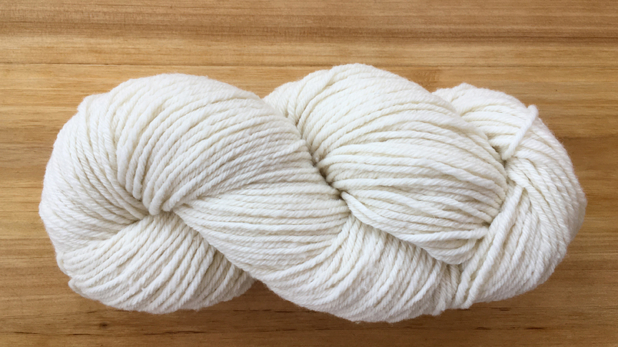 worsted-spun bulky weight yarn, white