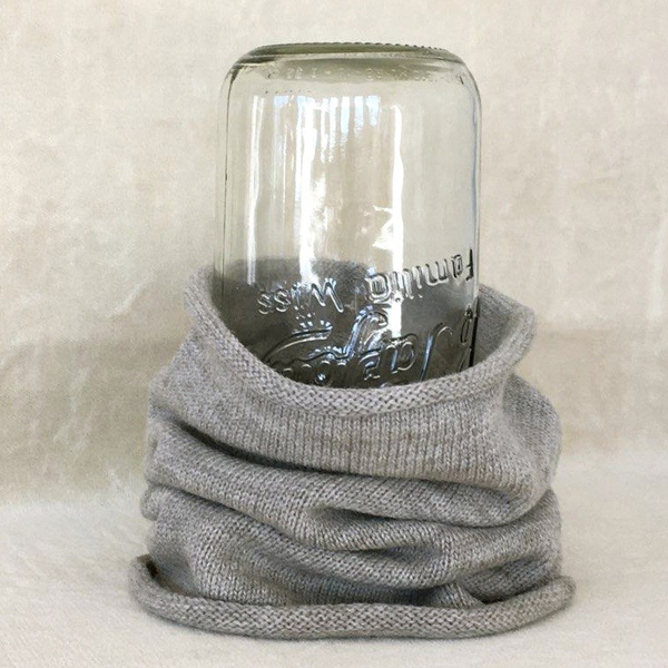 worsted single-layer neck warmer light gray