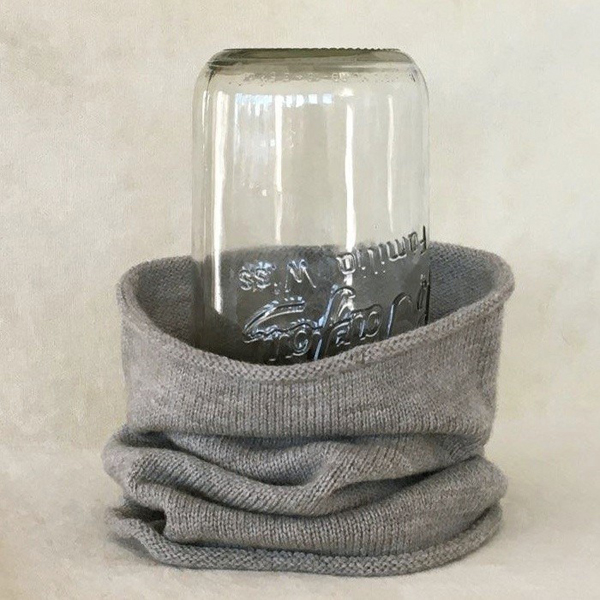 worsted single-layer neck warmer medium gray