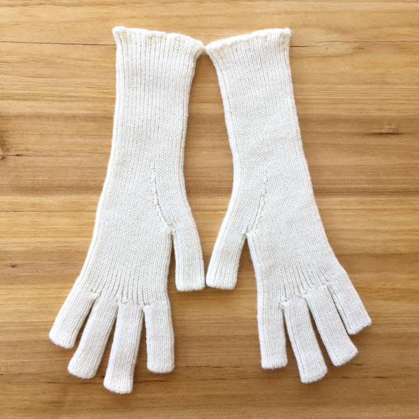 worsted 1 x 1 Rib fingerless glove lighter weight white