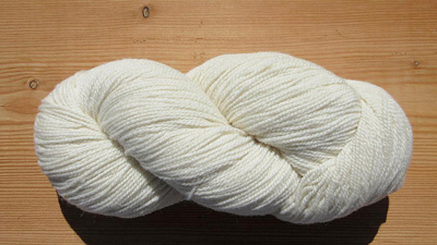 worsted-spun fingering weight yarn, white